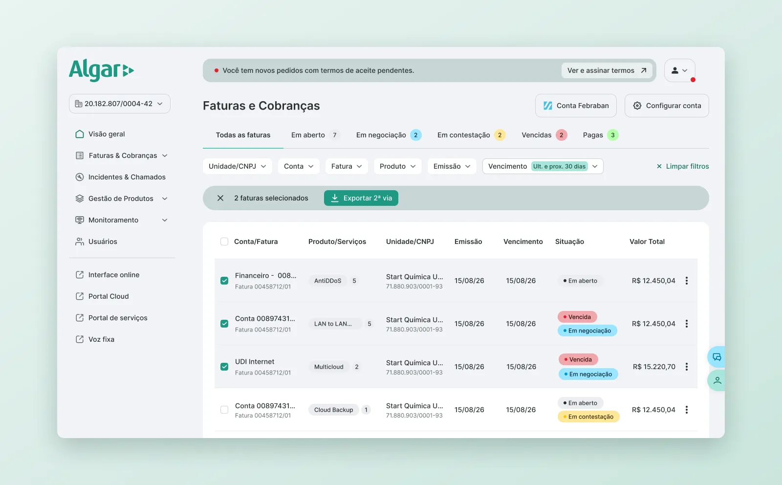 Invoices page with filters, status badges and bulk selection
